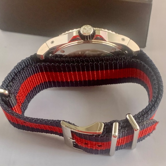 COPY - Gucci Dive XL 45 mm case red and navy strap Men’ s watch. New - Picture 6 of 6